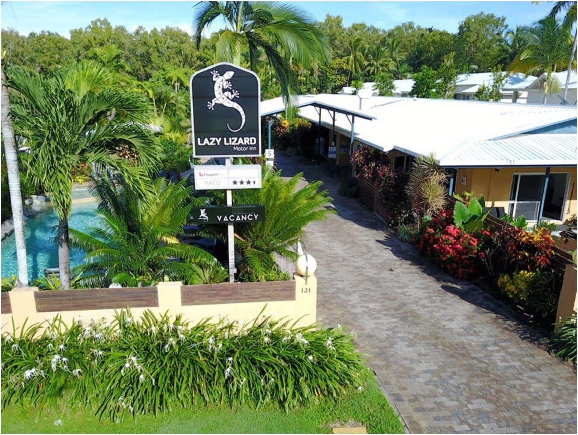 Lazy Lizard Motor Inn Port Douglas Kültér fotó